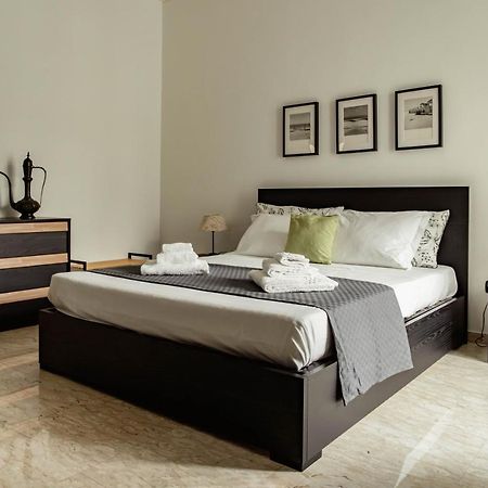Appartamento Caliph House 128 Bari Esterno foto